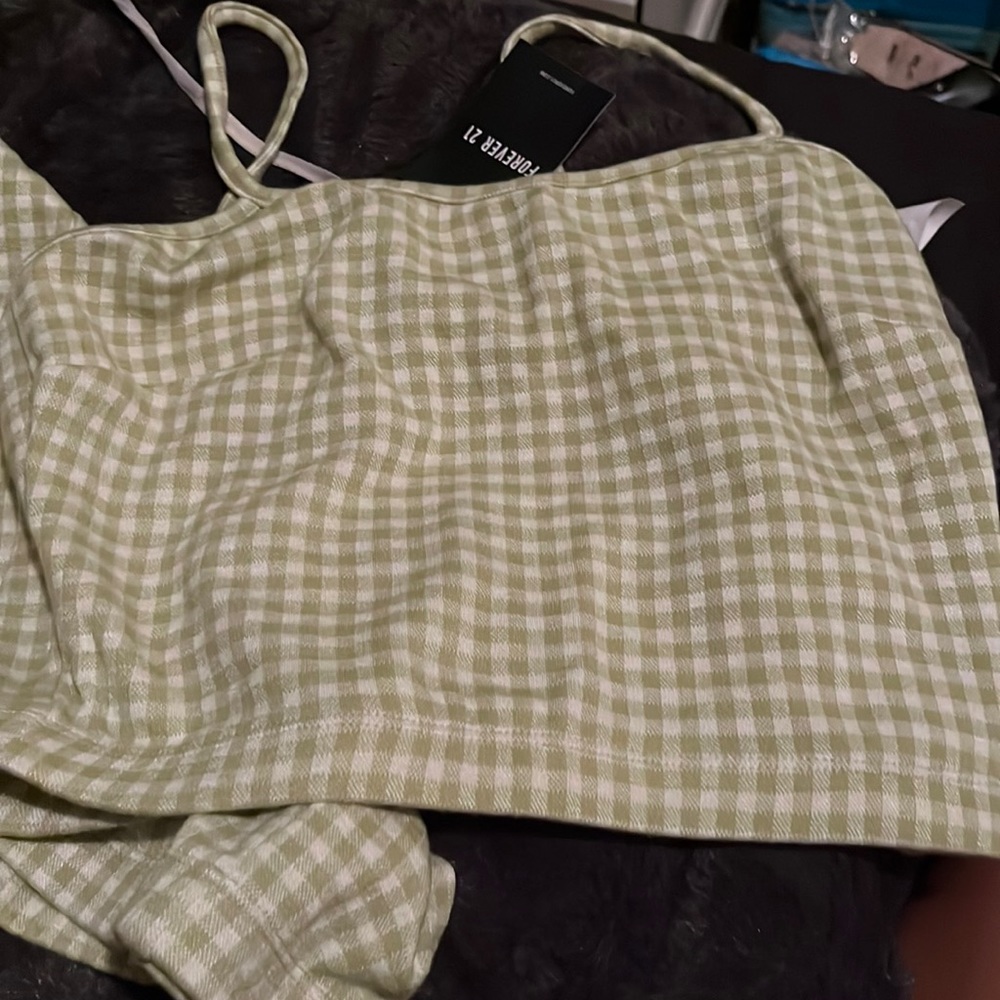 New plaid matching set. crop top with a pencil skirt